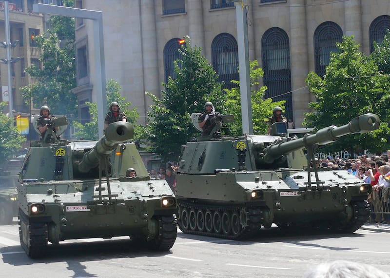 Estonia refuerza su artillería contra Rusia