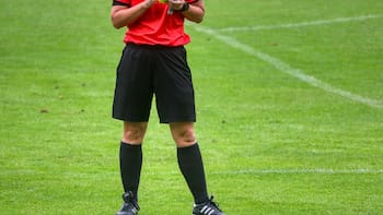 ¿Partidos comprados? El mundial que desató más acusaciones de amaño y críticas por el arbitraje
