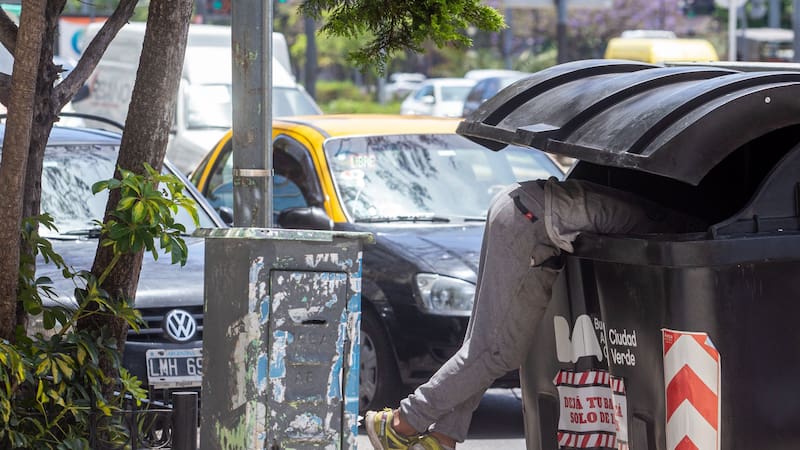 Estos valores representan un incremento interanual significativo: la línea de pobreza pasó de $ 1.047.981 en diciembre de 2024 a $ 1.346.876 un año después.