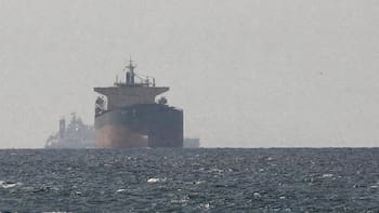 Con el Reino Unido a la cabeza, más de 40 países exigen la “reapertura inmediata” del estrecho de Ormuz