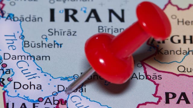 España rechaza intervenir militarmente en Ormuz y apuesta por una salida bajo la ONU