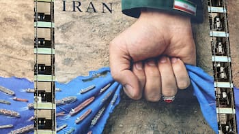 Tras el nuevo cierre del estrecho de Ormuz, denuncian que Irán comenzó a disparar contra barcos petroleros y mercantes