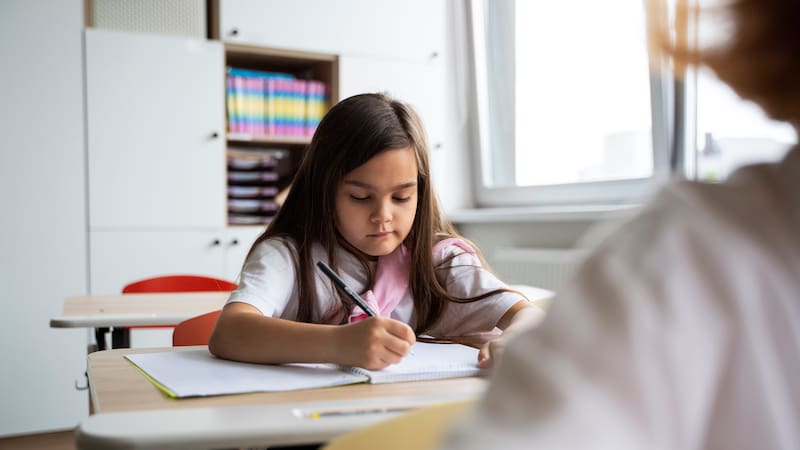 México dará nuevos apoyos económicos para los estudiantes