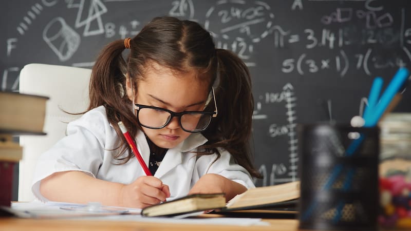 La medida apunta a mejorar la empleabilidad y la proyección internacional de los estudiantes. (Fuente: Shutterstock).