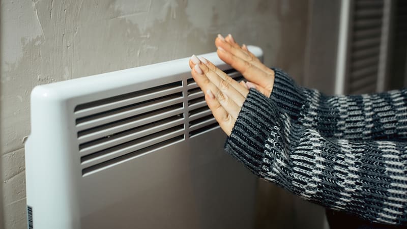 Ni aire acondicionado, ni caloventor: el electrodoméstico qué calienta más y sale más barato.