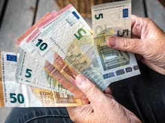 Los hijos mayores de 45 años pueden cobrar una pensión de por vida si cumplen estos dos requisitos: cuánto se cobra