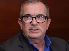 Exjefe de las Farc apoyó a Iván Cepeda y pidió fortalecer la implementación del Acuerdo de Paz