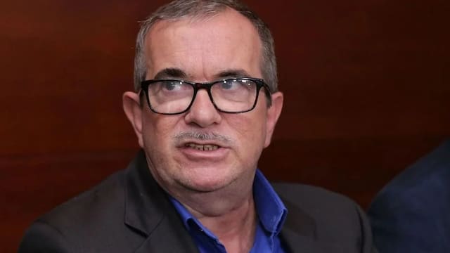 Exjefe de las Farc apoyó a Iván Cepeda y pidió fortalecer la implementación del Acuerdo de Paz