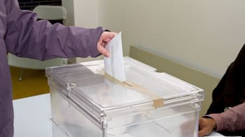 Explota el gasto público: Andalucía gastará más de 26 millones de euros en las elecciones del 17 de mayo