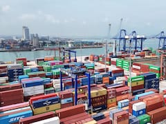 Tras el paro en los puertos, Milei suspendió la reforma que paralizó el comercio exterior