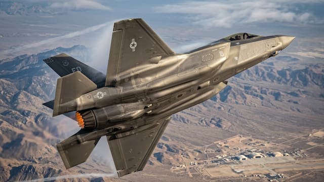 Tercera Guerra Mundial | El Ejército más temible del mundo adquirió un gran armamento y las potencias se preparan ante cualquier avance