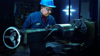 Alerta | Fábricas en pausa: las dudas sobre el T-MEC congelan la modernización industrial en México, advierte KPMG