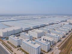 Construyen la fábrica más grande del mundo: este polo industrial supera en tamaño a importantes metrópolis