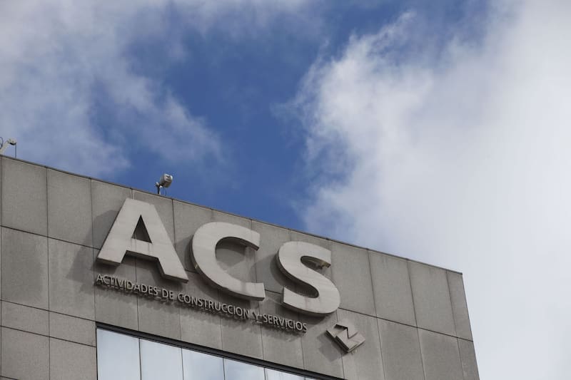 ACS lidera las subidas del selectivo tras una mejora significativa en su valoración por parte de analistas internacionales.