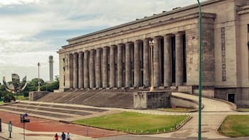 Presupuesto universitario: cuánto perdió un profesor en tres años y cómo están los números por estudiante