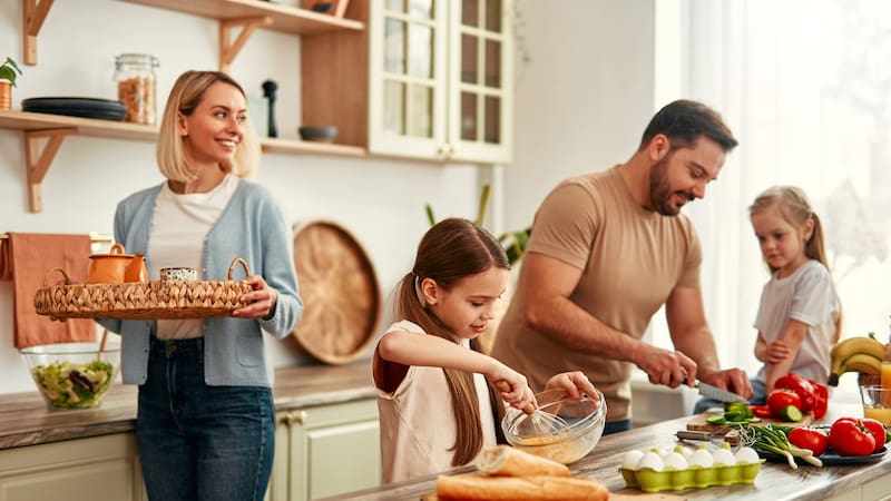 Un estudio revela qué patrón alimentario predomina en España y analiza sus efectos en la salud junto con los factores que condicionan su adopción diaria.