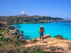 Más lindo que Brasil y más barato que el resto de Europa: la isla mágica que aparece en La Odisea y está volviendo locos a todos los turistas argentinos