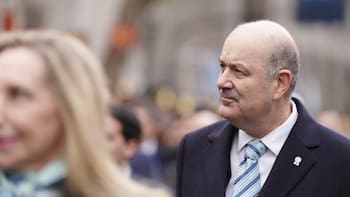 Sturzenegger va por la Marina Mercante: qué dice la ley que abre el cabotaje a buques extranjeros