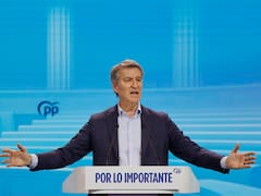 Feijóo acusa al Gobierno de estar “ausente” en Ceuta y de iniciar “una ruptura del sistema constitucional”