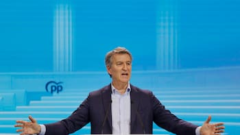 Feijóo acusa al Gobierno de estar “ausente” en Ceuta y de iniciar “una ruptura del sistema constitucional”