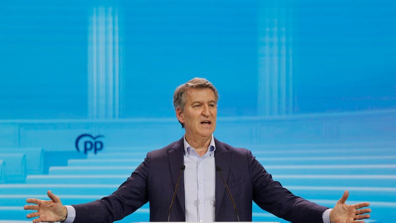 Feijóo acusa al Gobierno de estar “ausente” en Ceuta y de iniciar “una ruptura del sistema constitucional”.