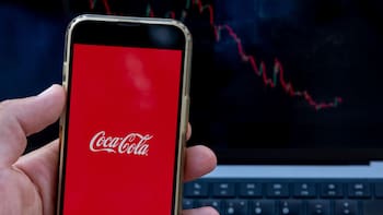 FEMSA, dueña de OXXO, coloca bonos por 300 millones de francos suizos