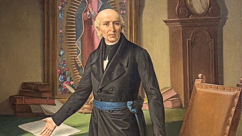 Miguel Hidalgo y Costilla, cura de Dolores, inició la Independencia de México con el Grito de Dolores el 16 de septiembre de 1810, liderando al pueblo.