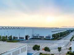 Fibra Upsite resiente caída de 68.8% en utilidades, pero mantiene operación sólida y paga capital