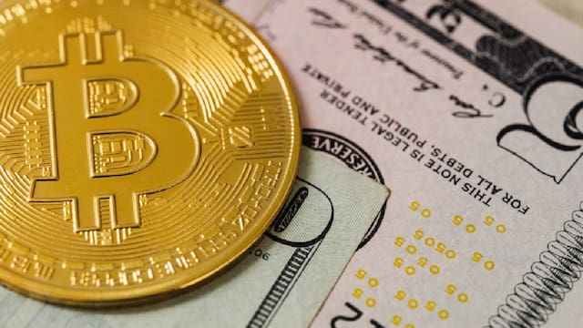Bitcoin: por qué se “graduó” este año como activo y a cuánto llegará en 2026