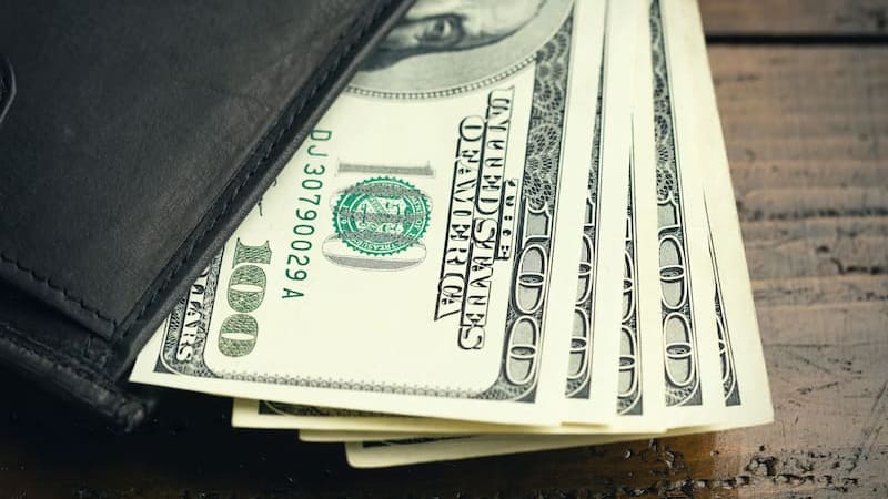 Confirmado| Los bancos bloquearán las transferencias desde cuentas en dólares si superan este máximo permitido (foto: archivo).