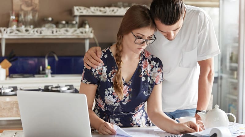 Las responsabilidades fiscales en Estados Unidos pueden tener un impacto significativo en el caso de parejas unidas por matrimonio. Foto: Freepik