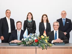 Southern Energy firmó en Alemania su primer acuerdo definitivo para exportar el GNL originado en Vaca Muerta