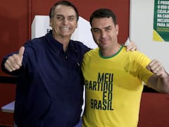 Flávio Bolsonaro develó cuál será el rol de su padre si es electo: ¿avanzan sobre el indulto?