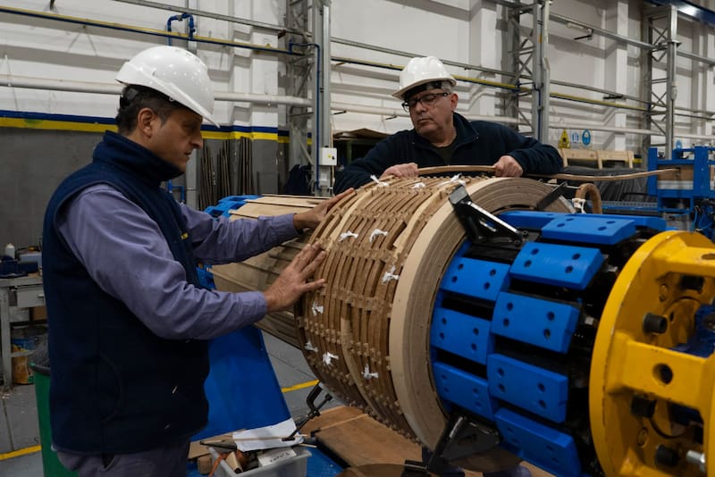 La planta de Mataderos exporta transformadores a África y Medio Oriente