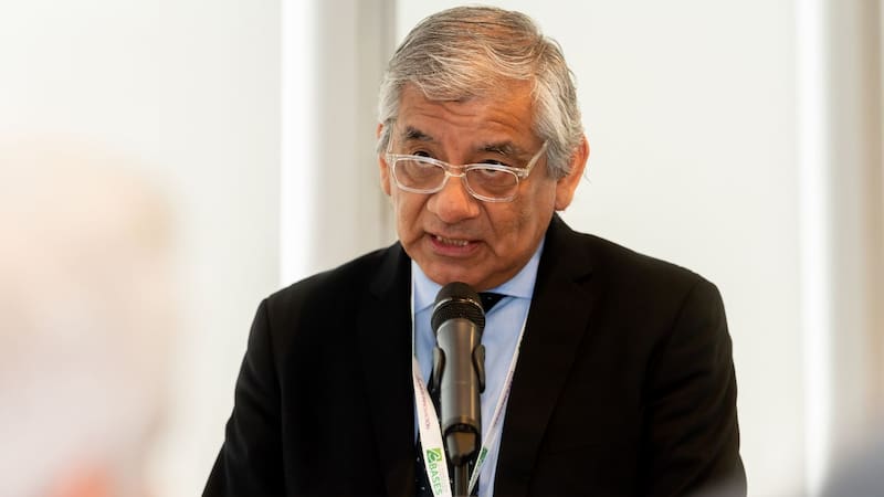 Saúl Flores, Secretario de Gestión Sanitaria: “El objetivo de promover el abandono del tabaquismo permanece intacto, lo que cambia son las herramientas”.
