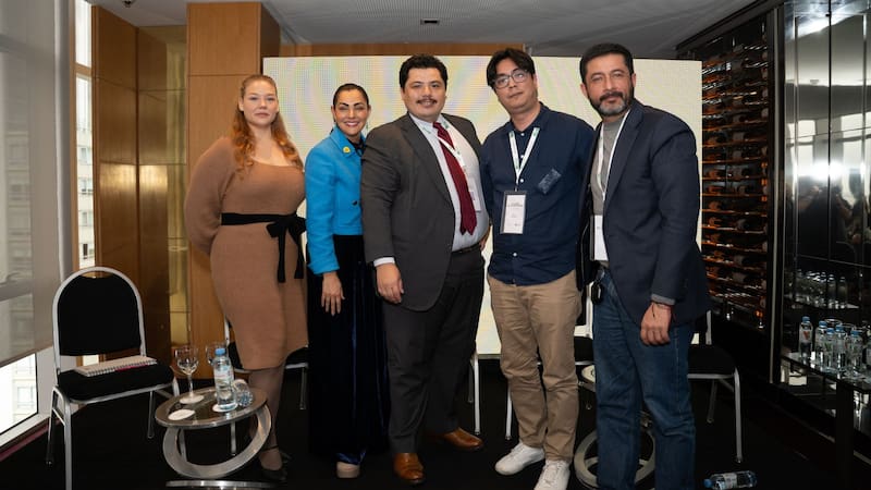 Los participantes del panel “Sociedad Civil y Voz del consumidor, una perspectiva internacional”