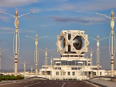 No es Corea del Norte: este es el país donde todo es blanco, no hay wi-fi pero el agua y la electricidad son gratis