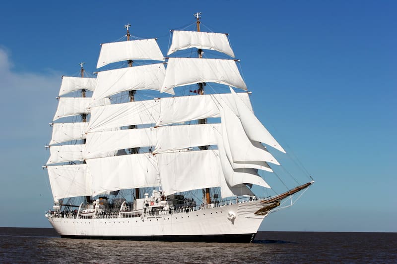 La Armada Argentina sortea 20 entradas gratis para viajar a bordo de la Fragata Libertad junto a un acompañante el sábado 19 de septiembre: cuáles son los requisitos.