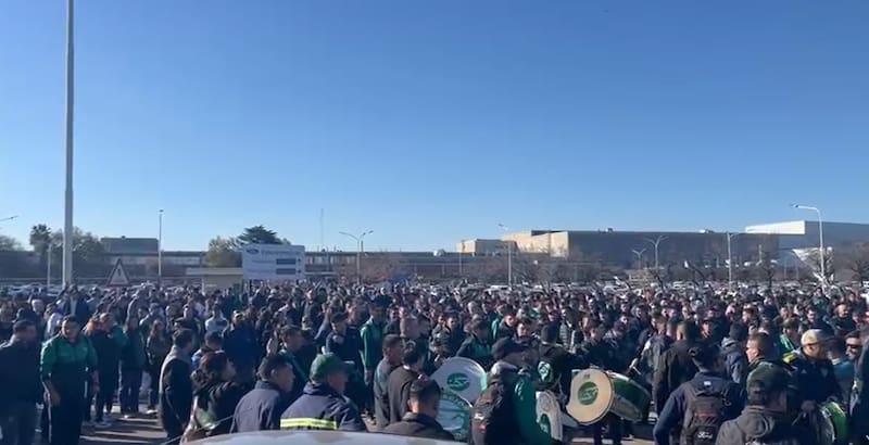 Frente a dicho escenario, las autoridades capitalinas recomendaron a la población mantenerse informada y considerar rutas alternas durante el día de la marcha. Checa todos los detalles.