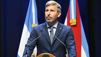 Frigerio se adelanta a la Casa Rosada e impulsa su propia reforma previsional