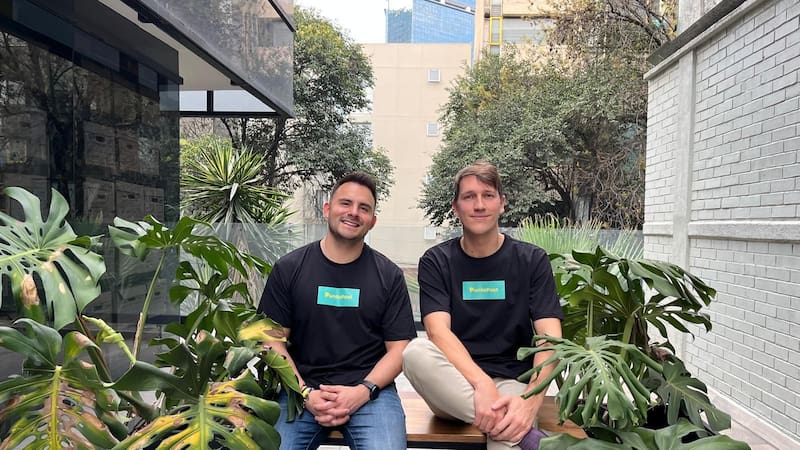 Erick Guerrero y Alberto Leroy, fundadores de PuntoPost | LinkedIn