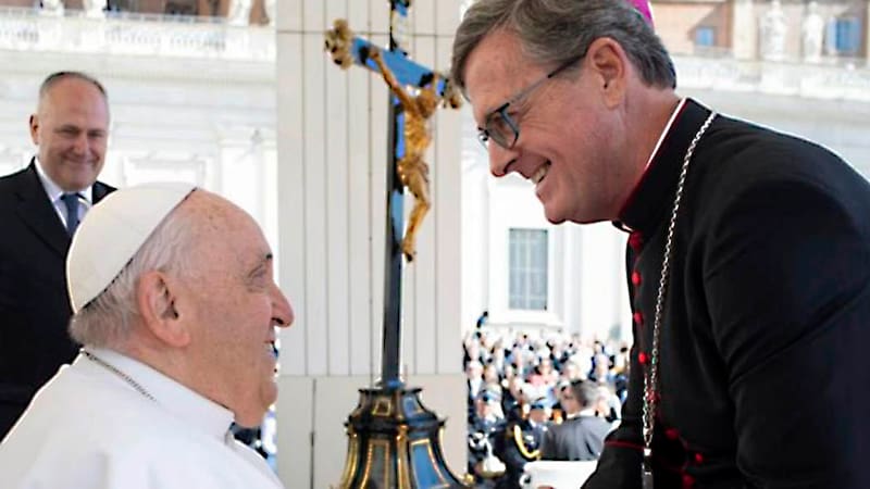 NOTICIAS ARGENTINAS BAIRES MAYO
26: ARCHIVO-El papa Francisco
nombró arzobispo de Buenos
Aires a Monseñor Jorge García
Cuerva, de 55 años, hasta ahora
obispo de Río Gallegos. Foto NA