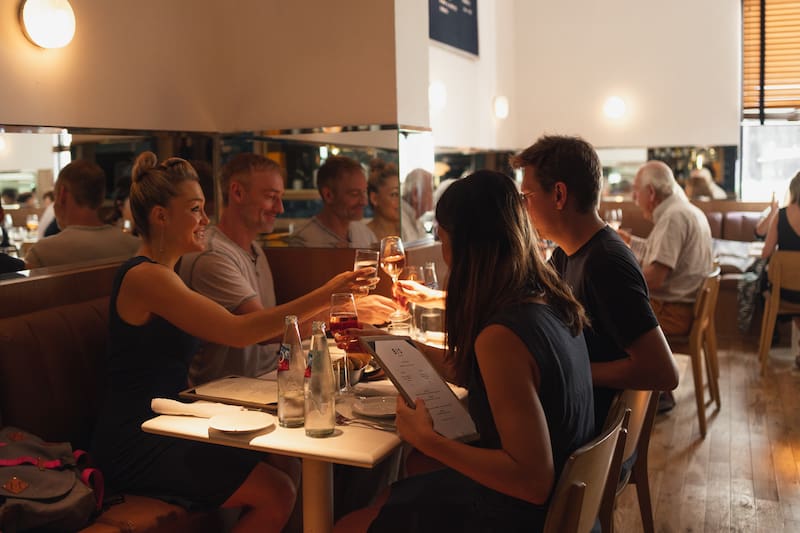 Este domingo 18 de octubre se celebra el Día de la Madre y el mapa gastronómico de Buenos Aires ofrece una gran variedad de propuestas para disfrutar de un día especial.