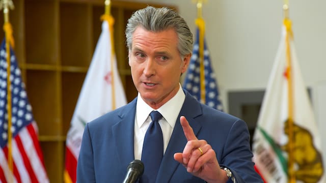 Qué es el proyecto SB 1058 de California que entra en vigor en enero de 2027 y qué cambia para las escuelas