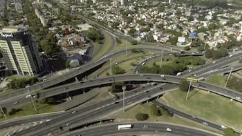 Proyectan construir una megaobra muy esperada en CABA: aliviará el tráfico en la autopista más transitada de la Ciudad