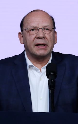 Emergencia económica 2026: el Gobierno aplicará un aumento del 19% del IVA a licores y juegos de azar