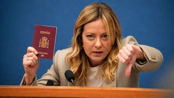 Por culpa de la crisis migratoria, Italia cambia el ingreso desde España: desde ahora podrán pedir este documento a todos los viajeros