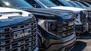 GM revela golpe de 7,000 MDD por la transición a vehículos eléctricos y la reestructura en China