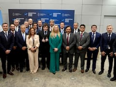 Con una fuerte apuesta por atraer inversiones, Milei se reunió con gobernadores y Macron