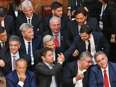 Milei les da el manejo de los peajes en rutas nacionales a 9 gobernadores aliados